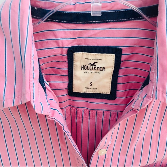 S Hollister Button Up Top - Picture 2 of 4